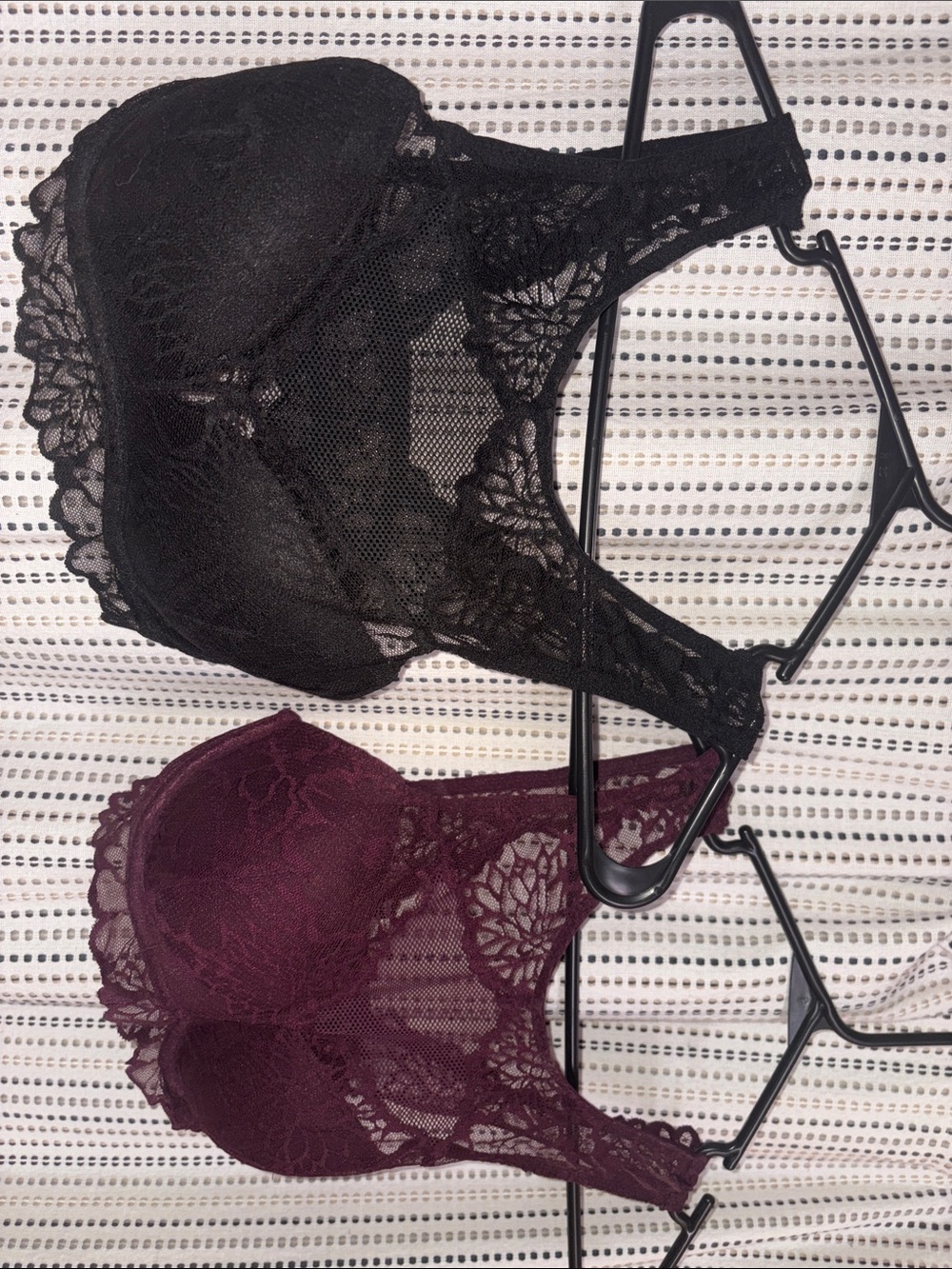 PINK Victoria's Secret Lace Bralette - Black & Burgundy padded